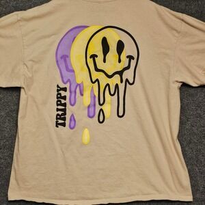 Popular Poison Cream‎ and Purple Trapstar T-shirt